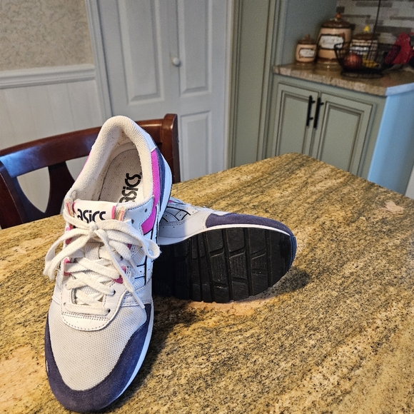 Asics White Pink Blue Women's Gel Runner Sneakers - Picture 6 of 10